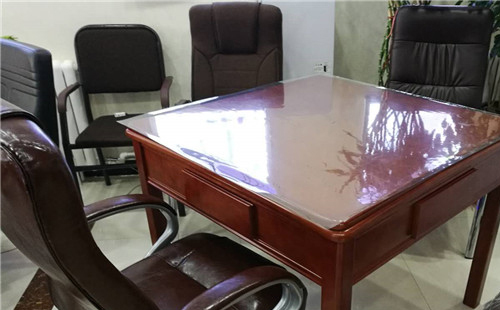 乌恰乌恰麻将桌选购指南与家庭商用场景功能配置解析